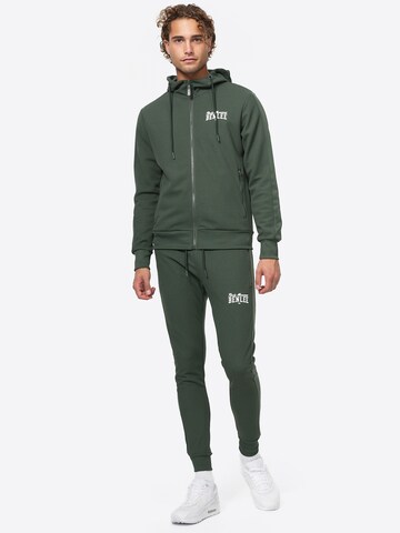 Costum de trening 'Hackberry' de la Benlee pe verde: față