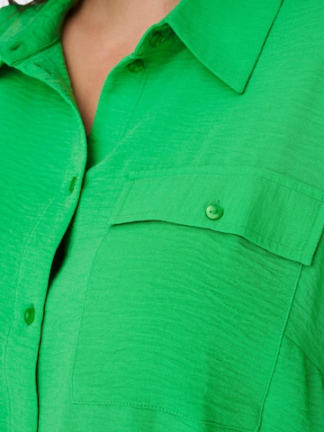 ONLY Carmakoma Blouse 'Joleen' in Green