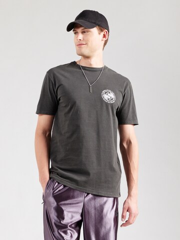 Tricou de la Volcom pe negru