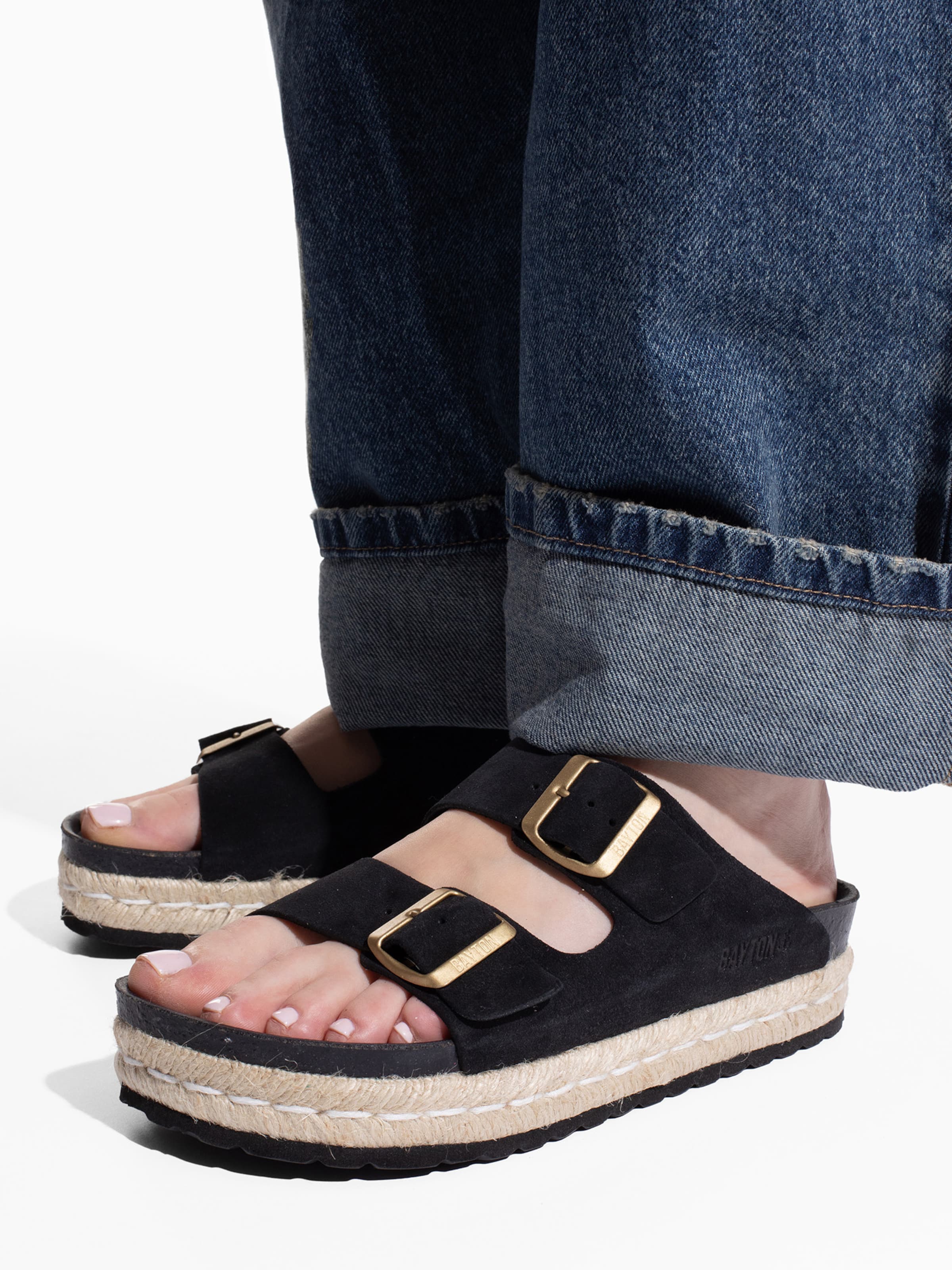 Sandales Bayton en noir : devant