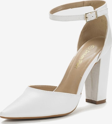 Dream Pairs Pumps in White: front