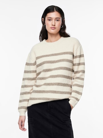 PIECES Sweater 'Klara' in Beige: front