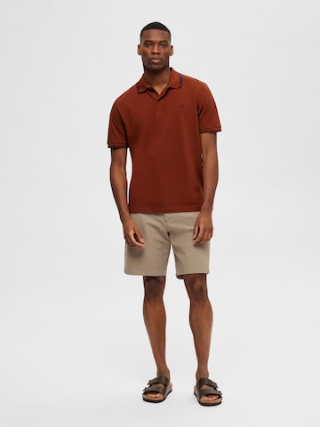 Maglietta 'SLHDANTE' di SELECTED HOMME in marrone
