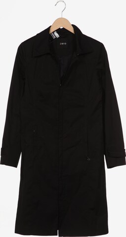 zero Jacket & Coat in M in Black: front