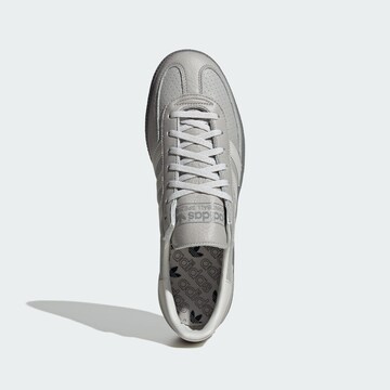 Sneaker low 'Handball Spezial' de la ADIDAS ORIGINALS pe gri