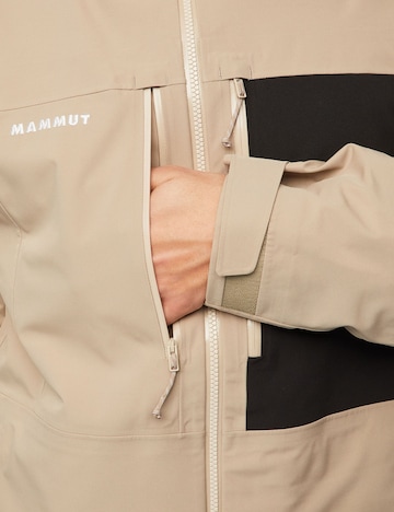 MAMMUT Outdoor jacket in Beige