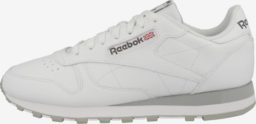 Baskets basses 'Classic' Reebok en blanc