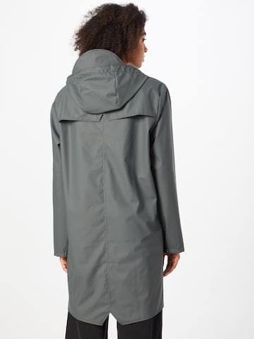 RAINS Демисезонная куртка в Серый