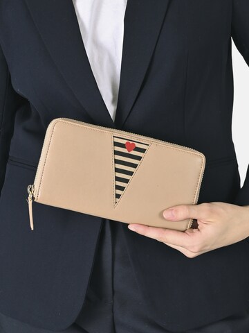 Crickit Wallet 'FRANZI' in Beige