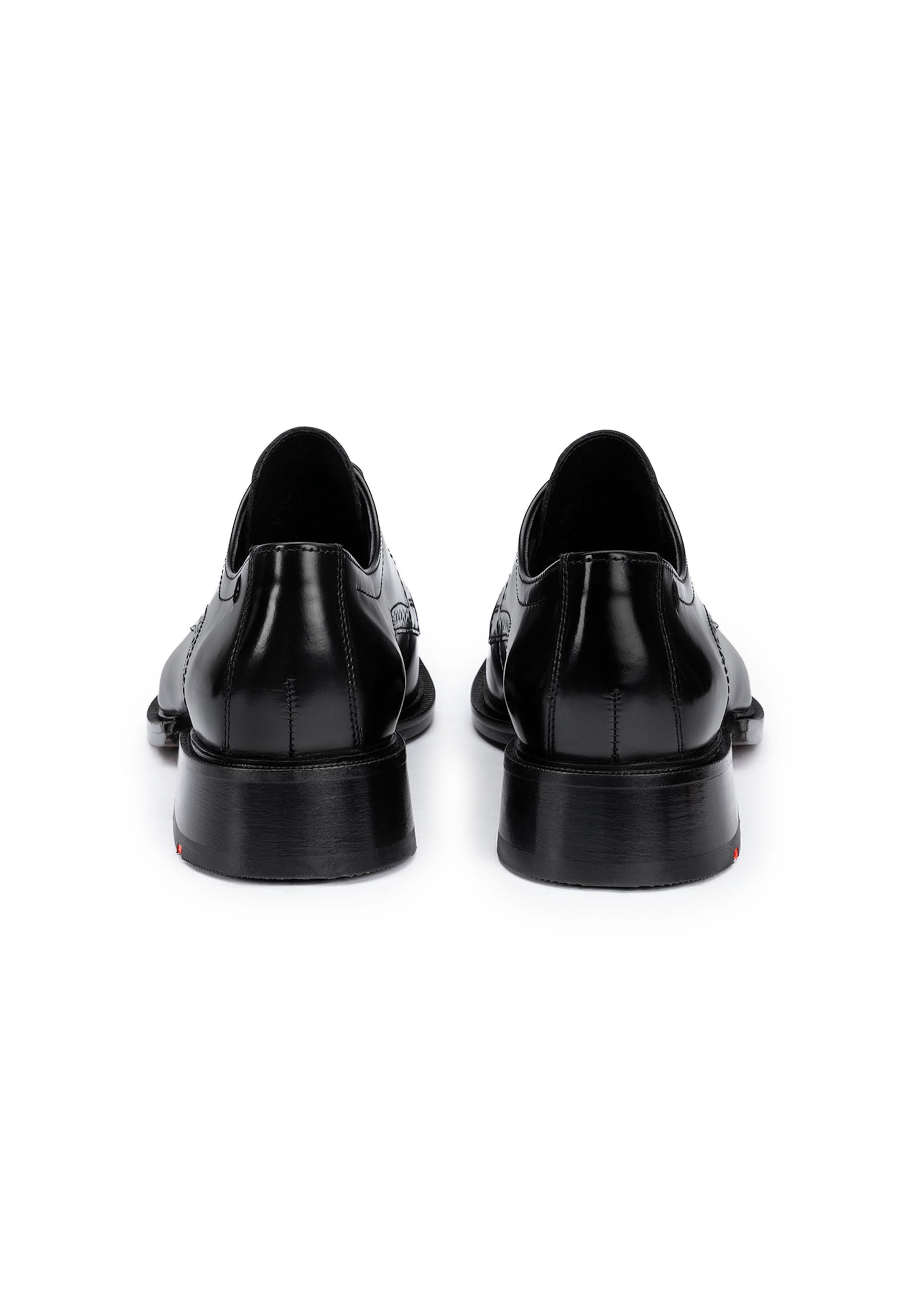 Chaussure à lacets LLOYD en noir