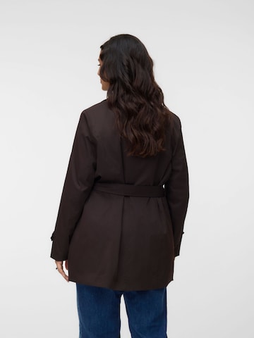 Vero Moda Curve Mantel 'VMCChelsea' in Braun