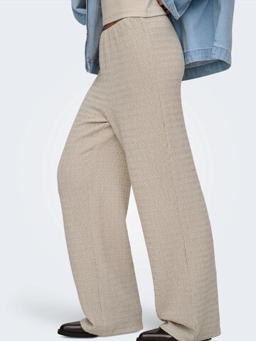 regular Pantaloni 'ONLILSE' di ONLY in grigio