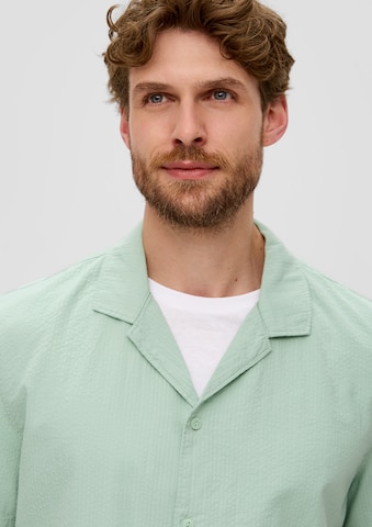 Coupe regular Chemise s.Oliver en vert