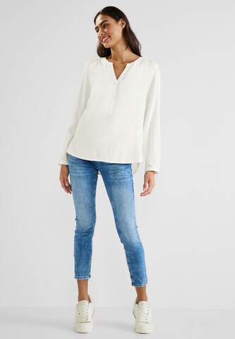 Chemisier 'Bamika' STREET ONE en blanc