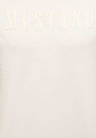 MUSTANG T-Shirt ' Austin ' in Weiß
