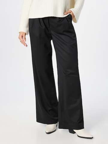 2NDDAY Wide leg Pleated Pants 'Mille' in Black: front