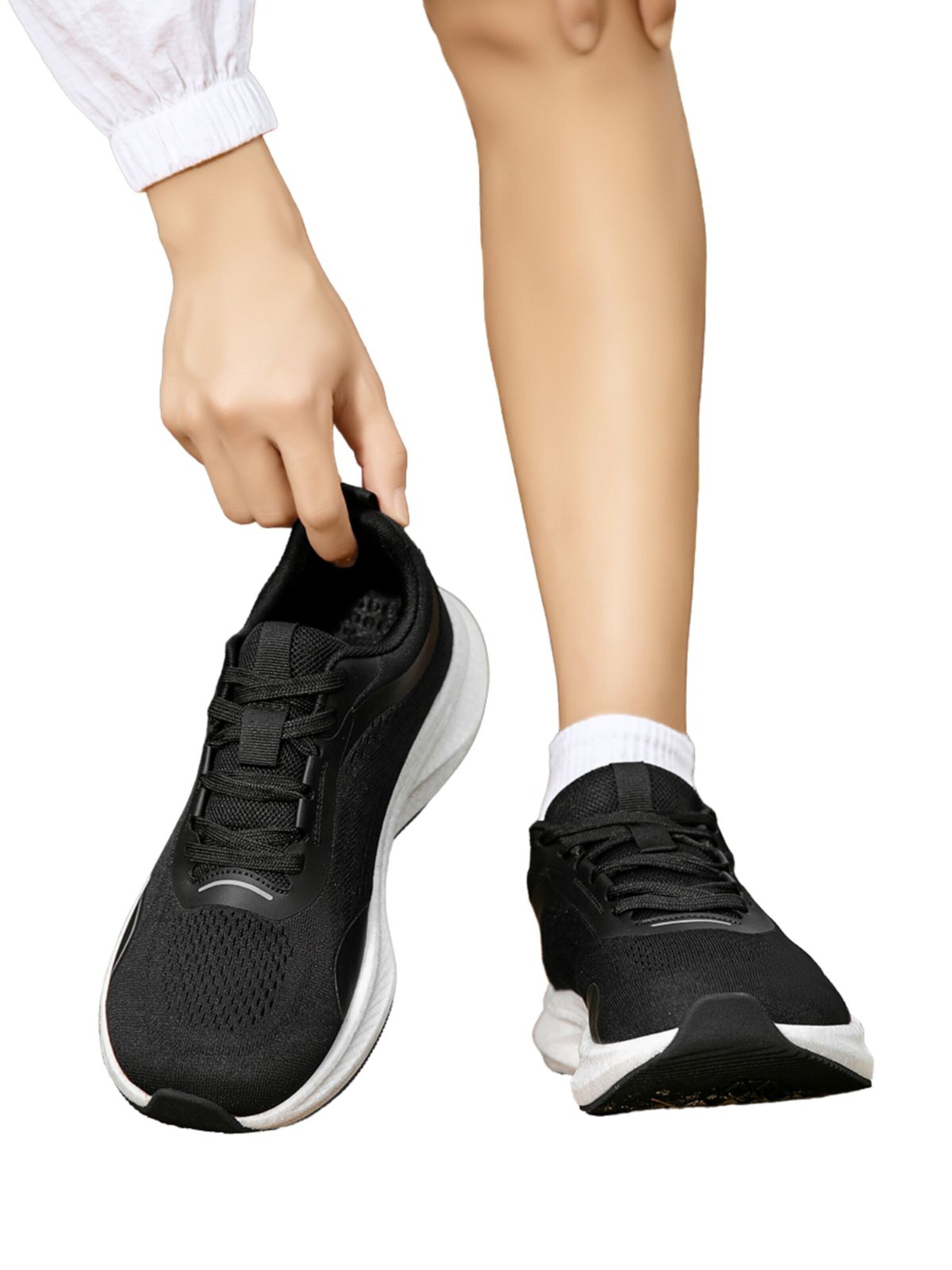 DOTALES Sneakers 'DOTALES - EverStep' in Black: front