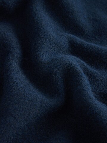 Next Pullover in Blau