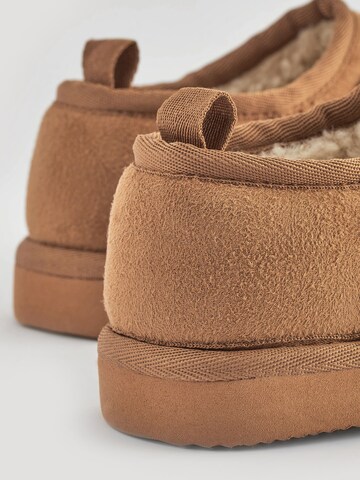 Pantoufle Next en marron