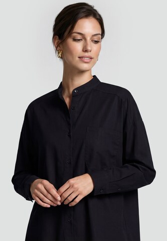 Usha - Blusa en negro