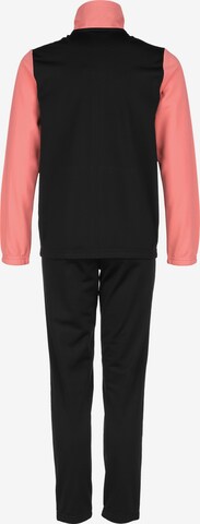 Tuta da jogging 'Futura' di Nike Sportswear in rosa