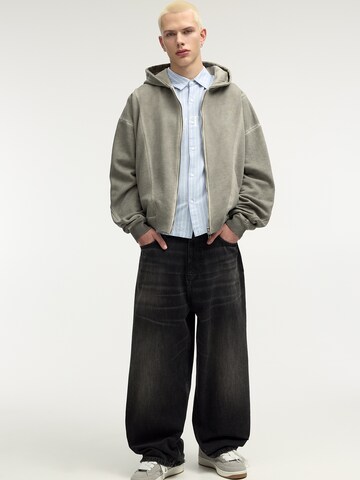 Loosefit Jean Pull&Bear en gris