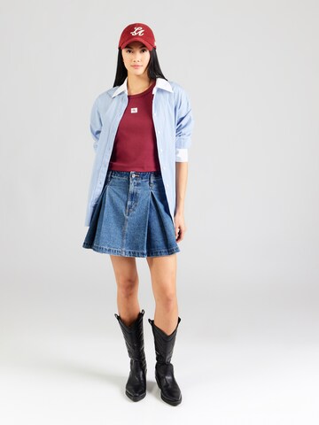 Maglietta di Calvin Klein Jeans in rosso