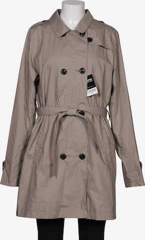 Canadian Classics Mantel XL in Beige: Vorderseite