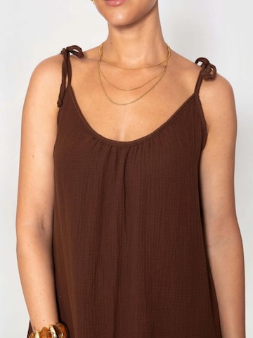 SASSYCLASSY Dress in Brown