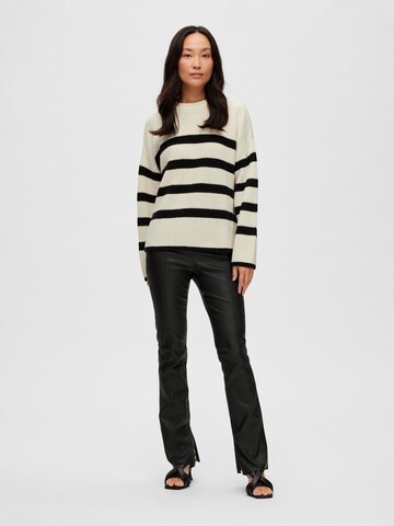 SELECTED FEMME Sweater 'SLFBloomie' in White