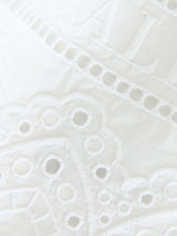 Robe smALLSAINTS en blanc