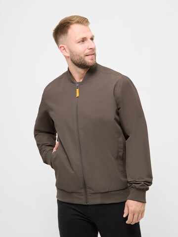 Derbe Between-Season Jacket 'Blousby' in Brown: front