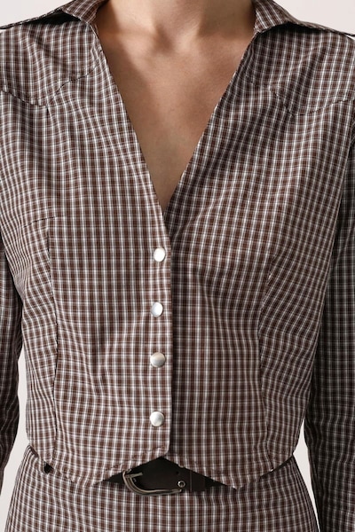 Trendyol Bluse in S in dunkelbraun / weiß, Produktansicht