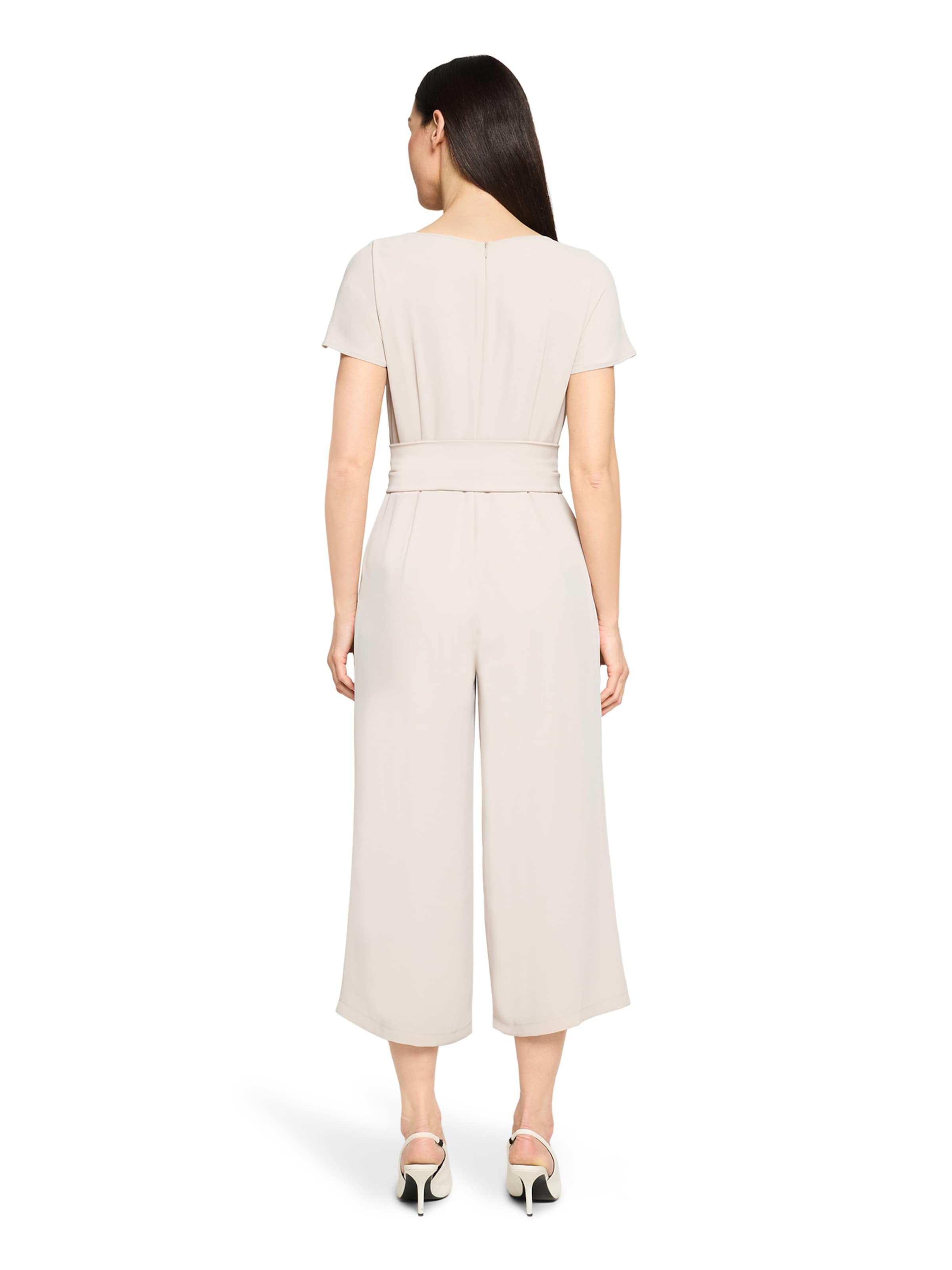 Betty Barclay Jumpsuit in Beige