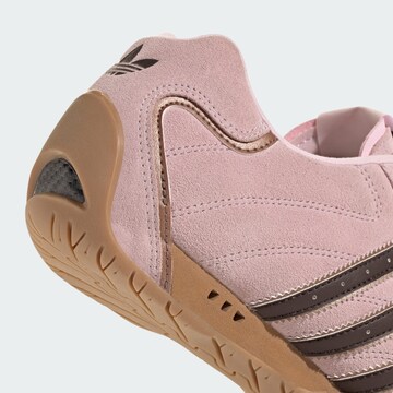 ADIDAS ORIGINALS Низкие кроссовки 'Adiracer' в Ярко-розовый