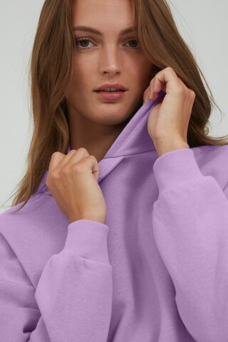 b.young Sweatshirt in Lila