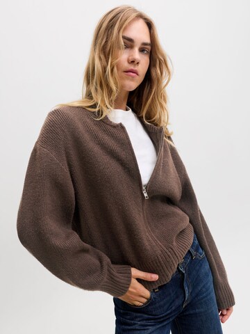 JJXX Strickjacke 'JXMaeve' in Braun