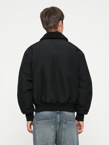 JACK & JONES Jacke 'JORINWOOD' in Schwarz