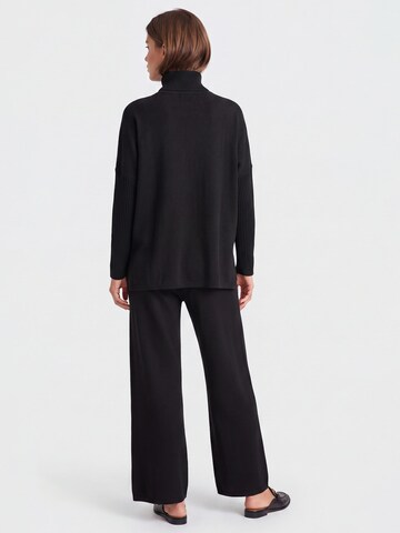 APART Pullover in Schwarz