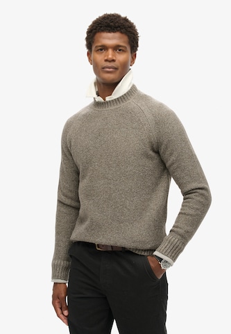 Pull-over Superdry en marron : devant