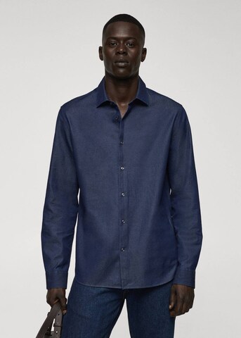 MANGO MAN Slim fit Button Up Shirt 'Chambre' in Blue: front