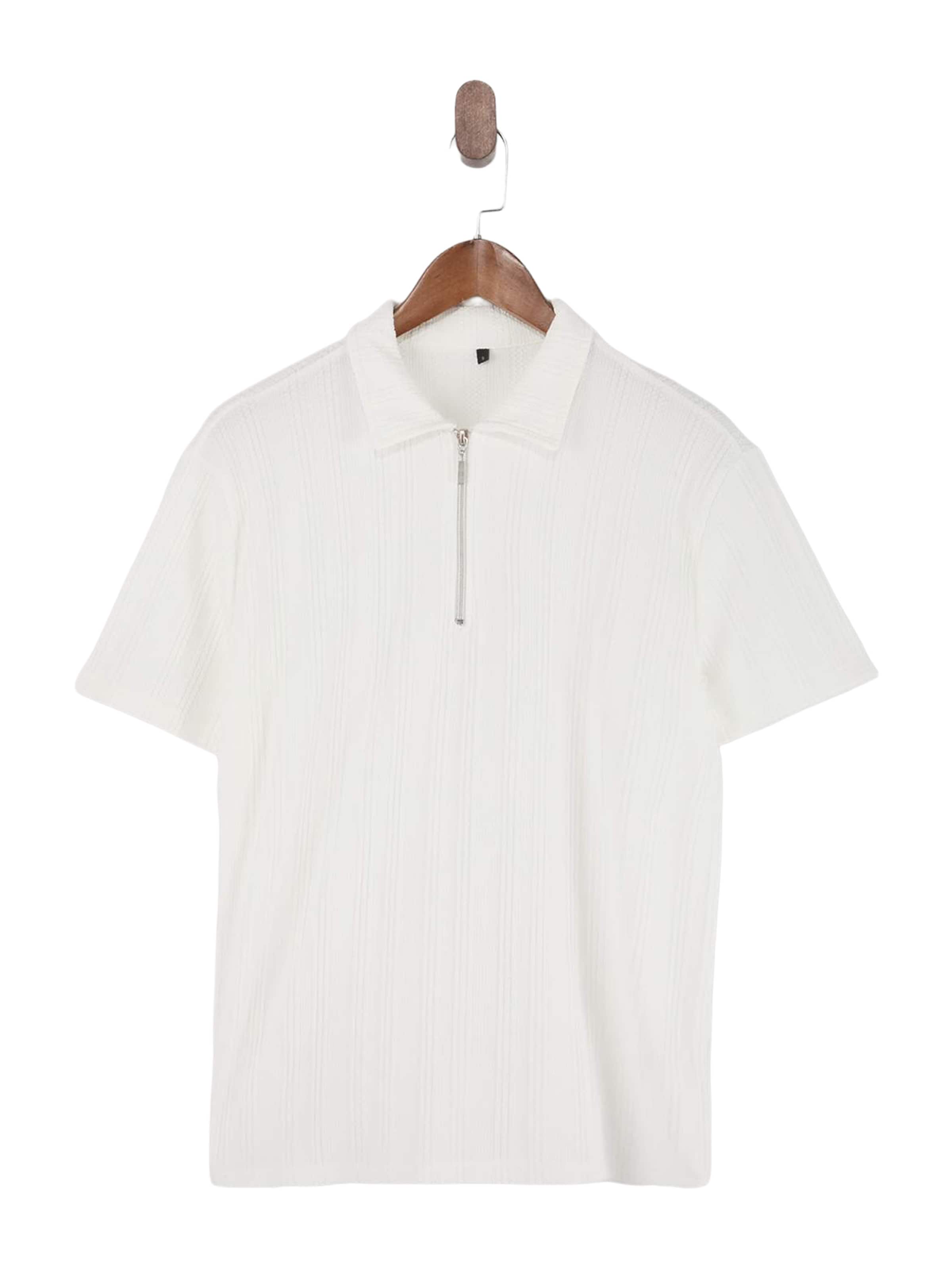 Trendyol Poloshirt in S in weiß, Produktansicht