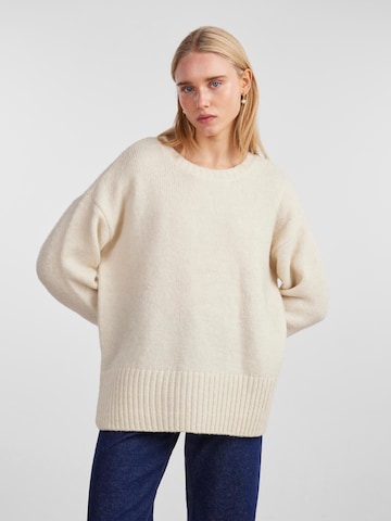 PIECES Sweater 'Nancy' in Beige: front
