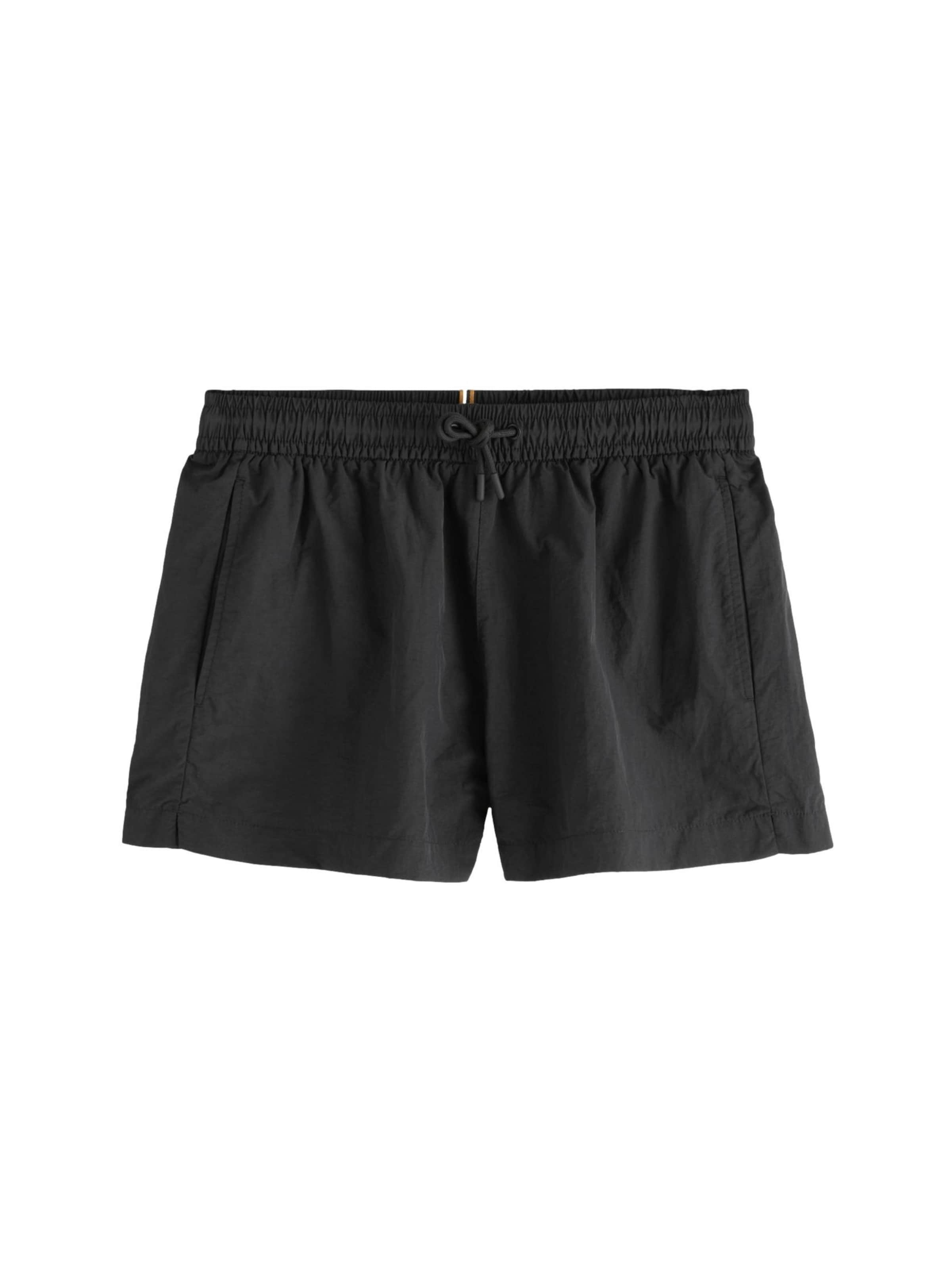 Next Shorts de bain en noir, Vue avec produit