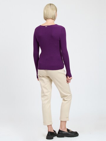 Influencer Sweater in Purple