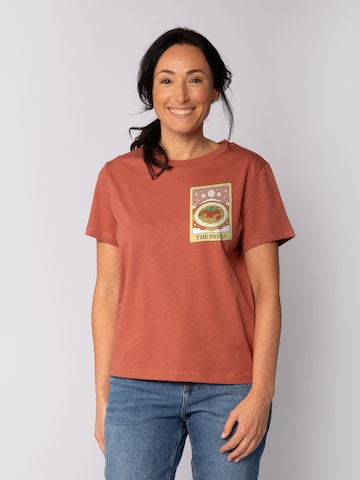 Maglietta 'Tarot The Pasta' di Watapparel in rosso: frontale