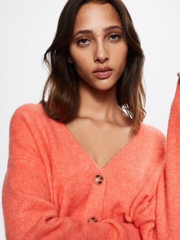 MANGO Strickjacke 'Bonito' in Orange