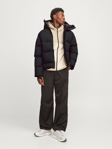 JACK & JONES Winterjas 'JCOAlpha' in Zwart