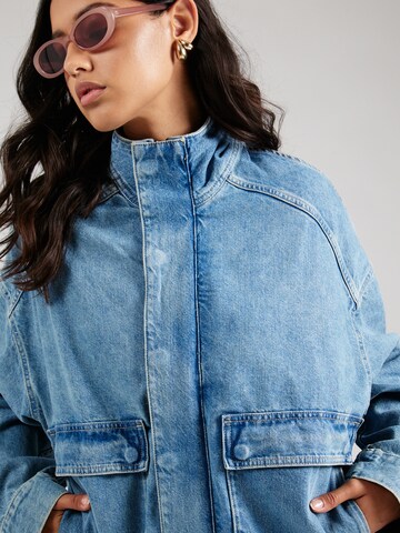 Calvin Klein Jeans Übergangsjacke in Blau