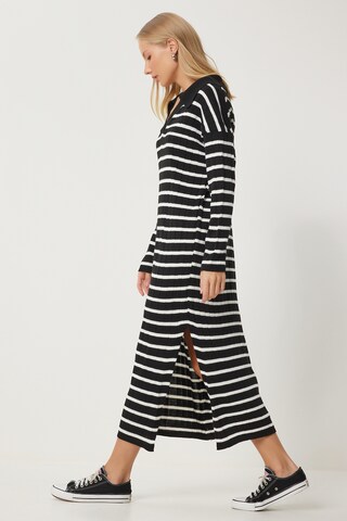 Happiness İstanbul Плетена рокля в черно